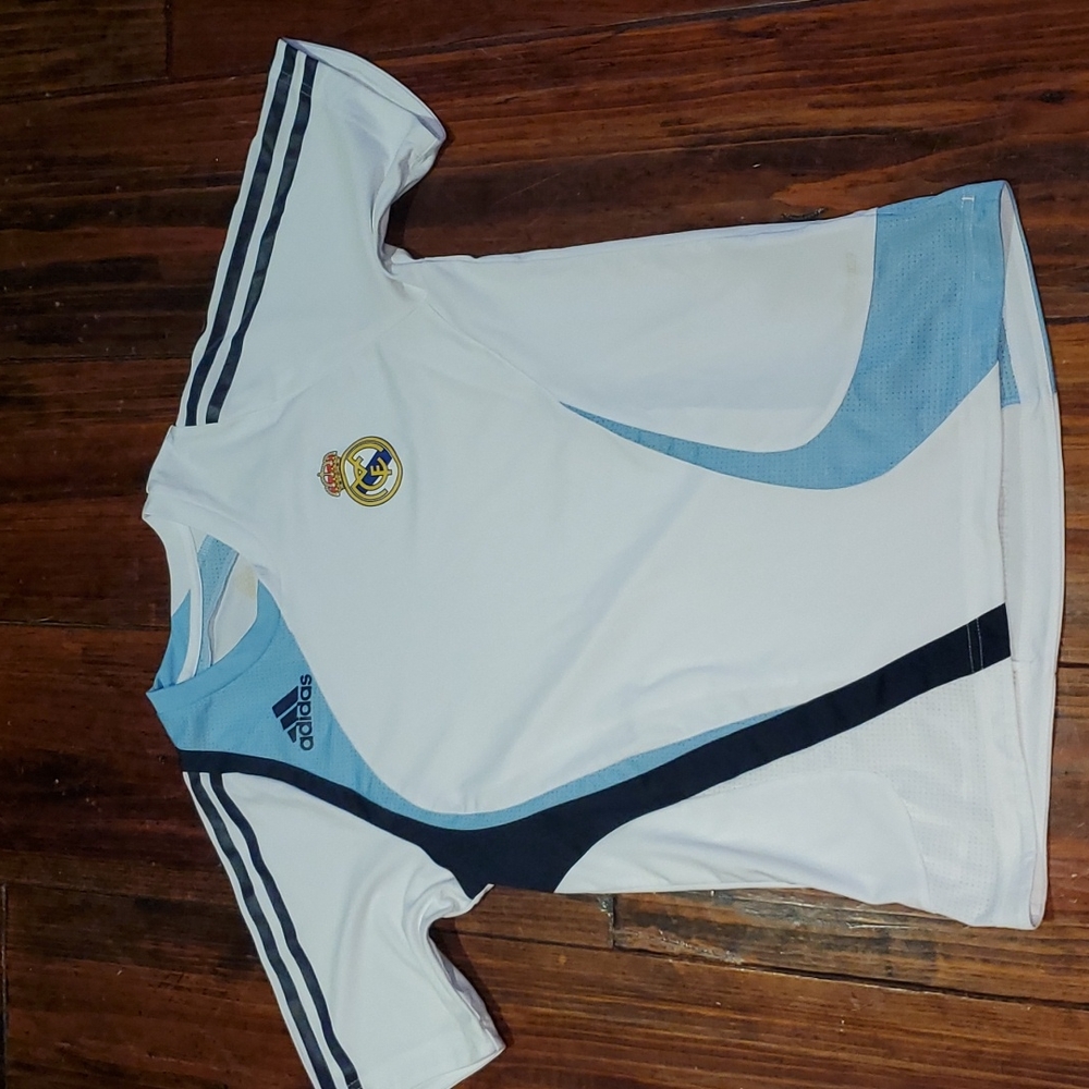Real Madrid womens jersey